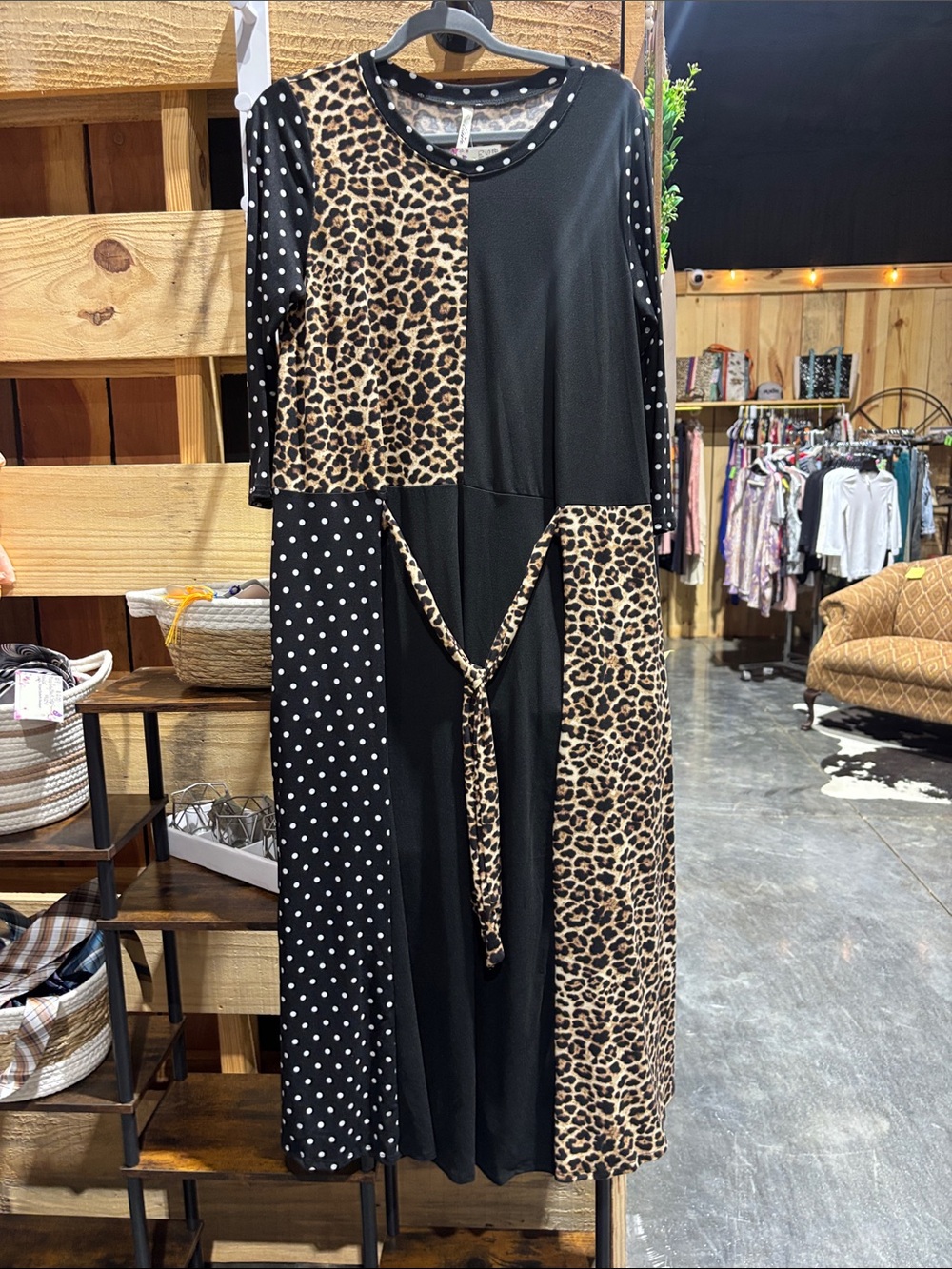 NEW BOUTIQUE DRESS